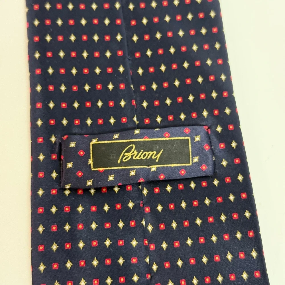 Brioni men silk
